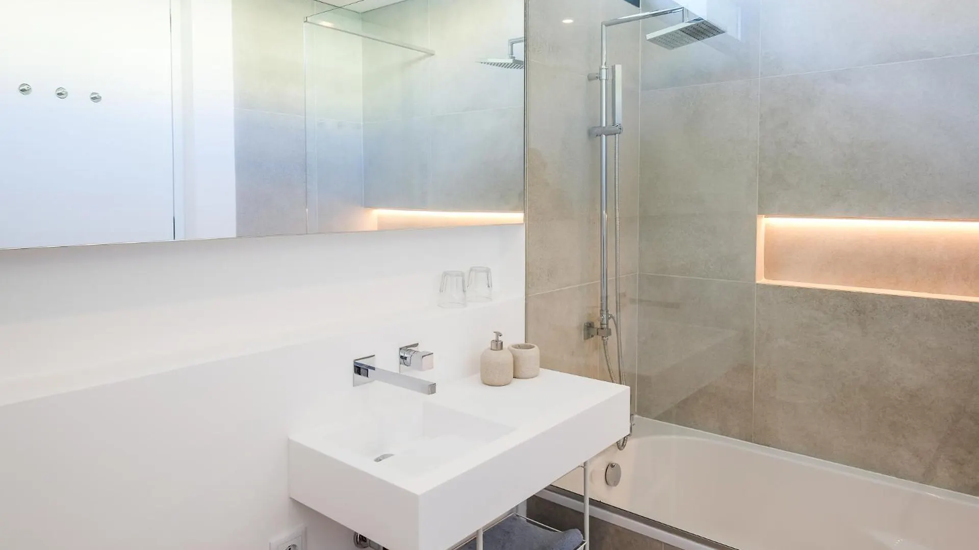 Casa Do Colhereiro With Private Pool In Luz De Tavira Holiday home
